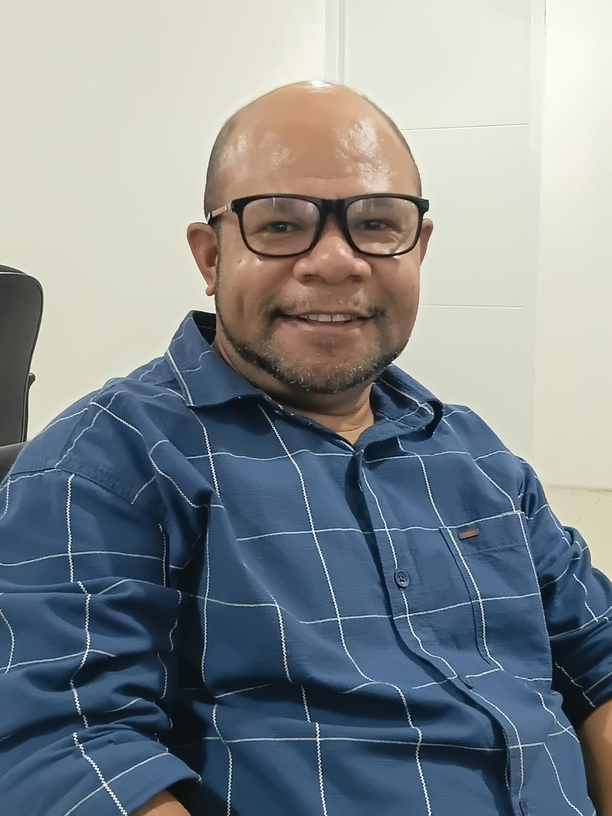 Yohanes R.Rumbiak,SE